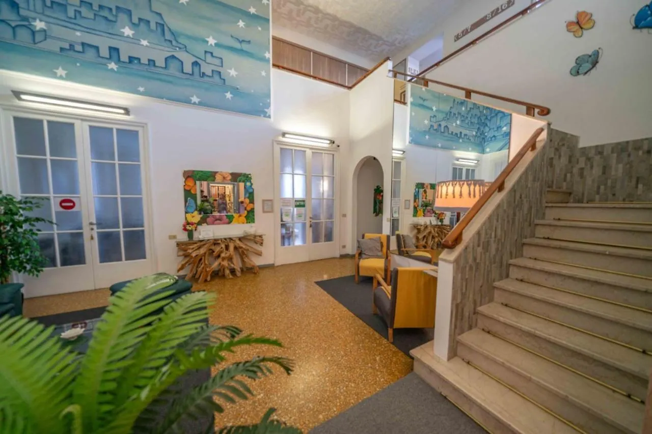 Hotel Cairoli Genoa