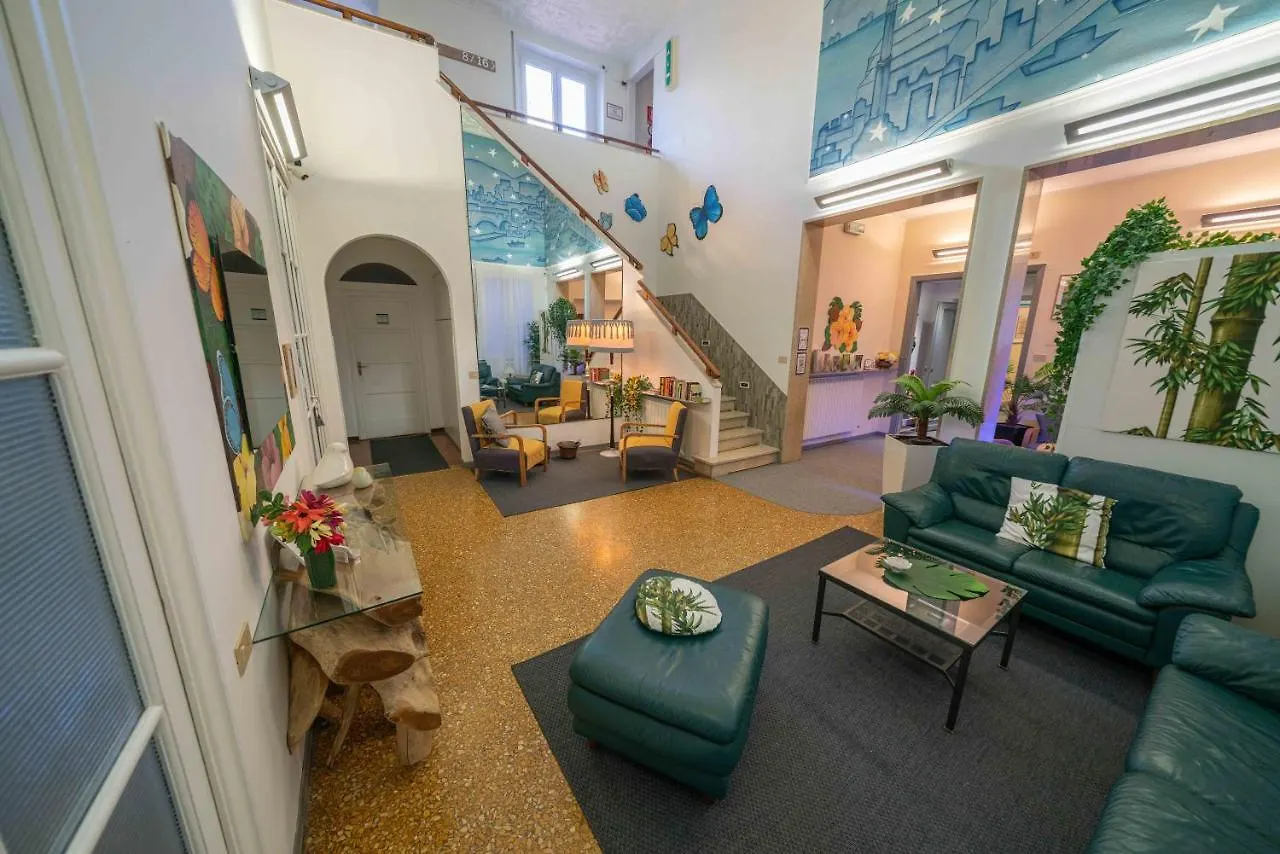 Hotel Cairoli Genoa 3*,