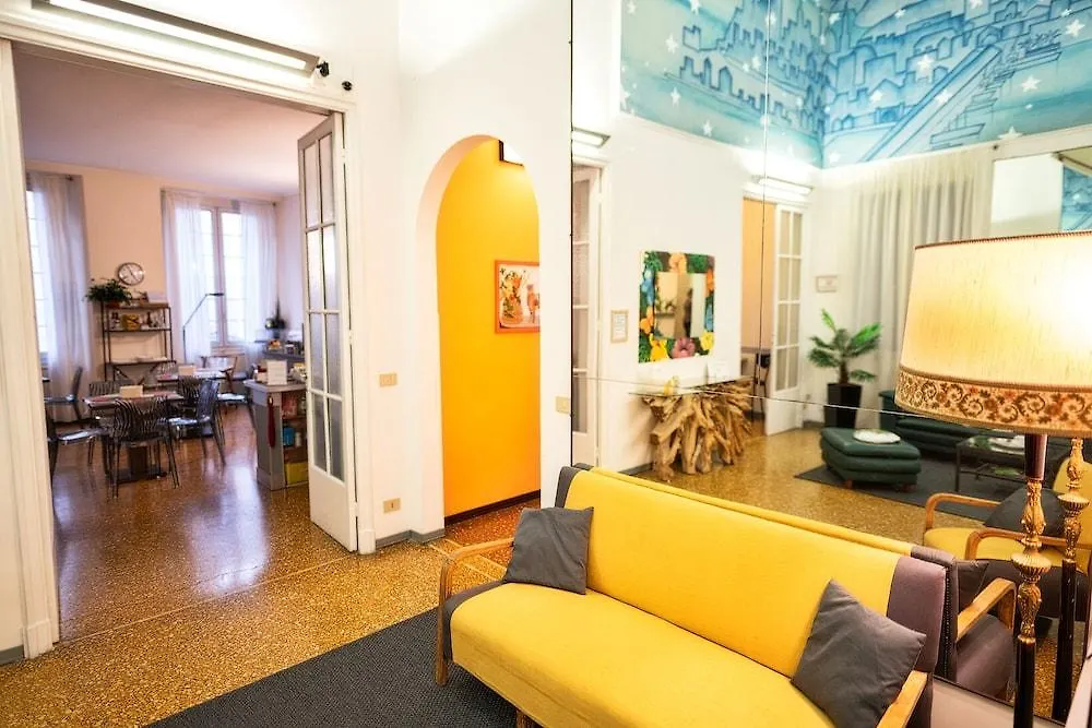 Hotel Cairoli Genoa