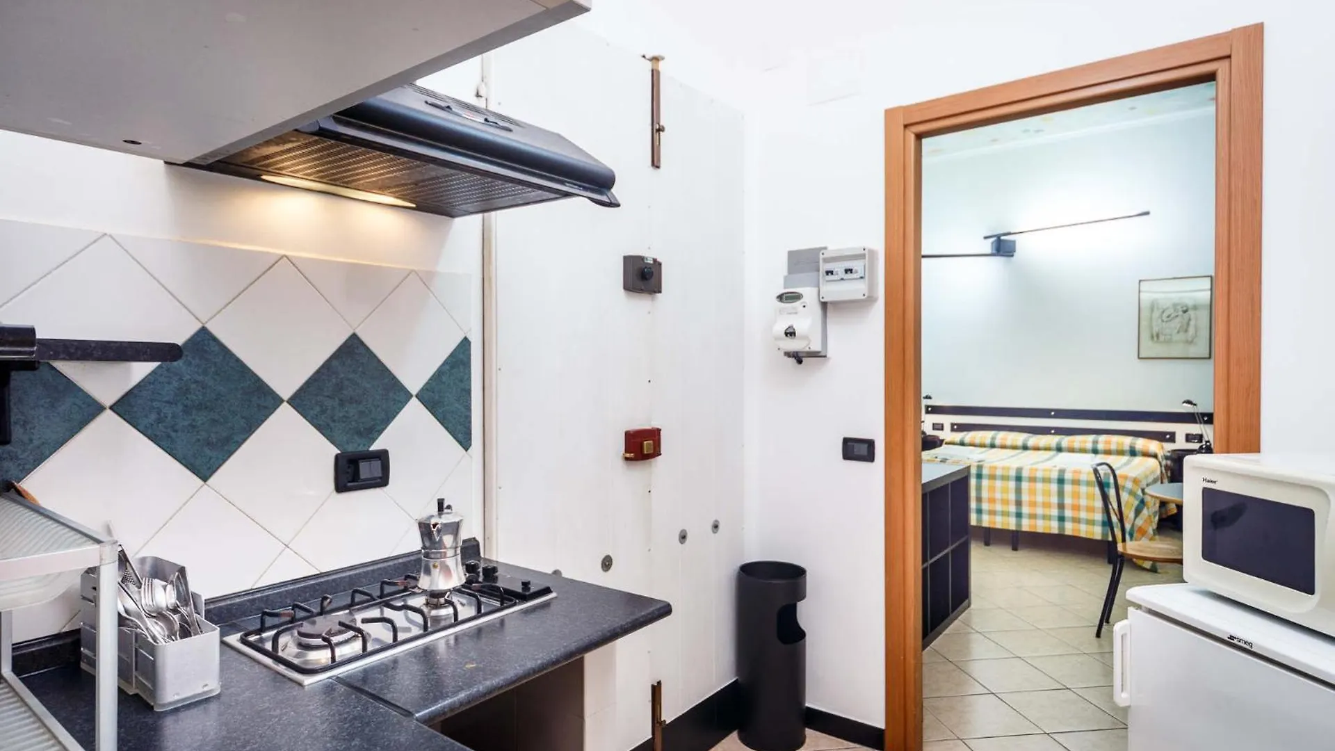 Hotel Cairoli Genoa Italy
